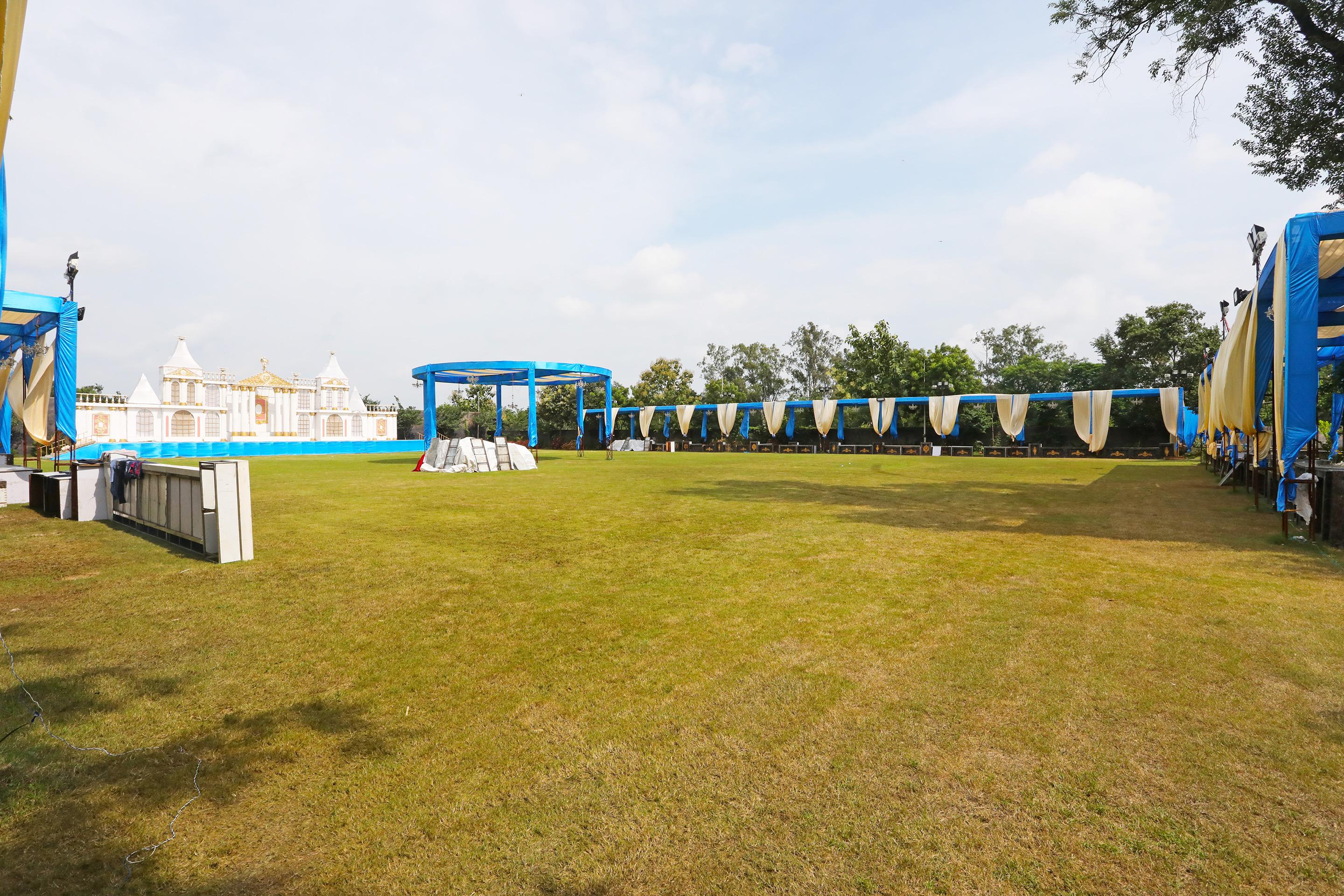 The Grand Neelam 호텔 Rāipur 외부 사진